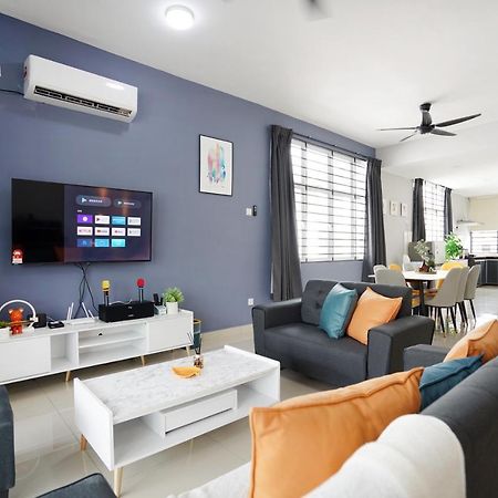 Desaru 37M7 Morandi Colour Theme By Joyfully Villa ภายนอก รูปภาพ
